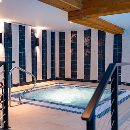Solent Hotel And Spa Феърхем Екстериор снимка